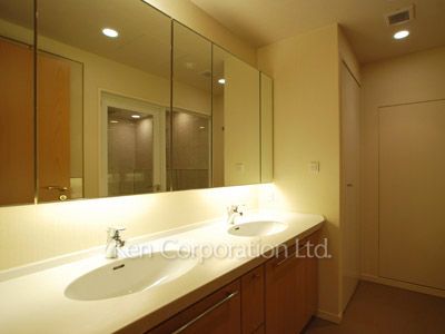 ラ・トゥール千代田の写真 パウダールーム