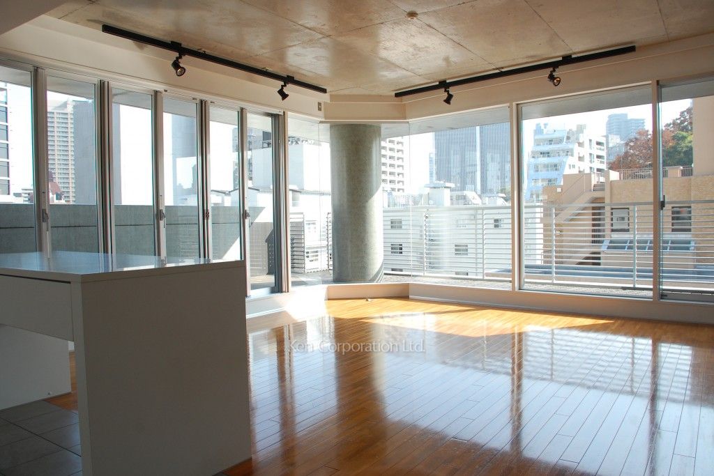 Walk 赤坂の写真 リビングダイニング