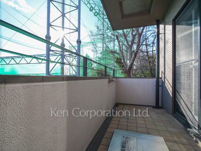 レジディア上目黒の写真 バルコニー