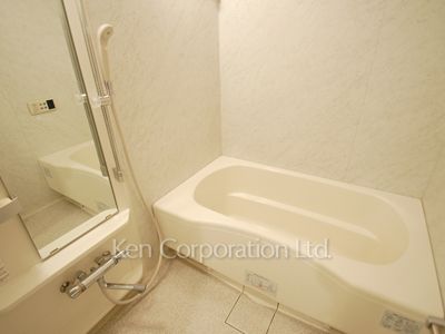 コンフォリア原宿の写真 バスルーム ※7階の同じ間取タイプを撮影。仕様が異なることがあります。