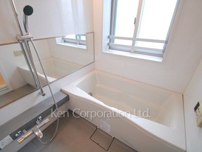 パークルージュ赤坂檜町の写真 バスルーム ※14階の同じ間取タイプを撮影。仕様が異なることがあります。