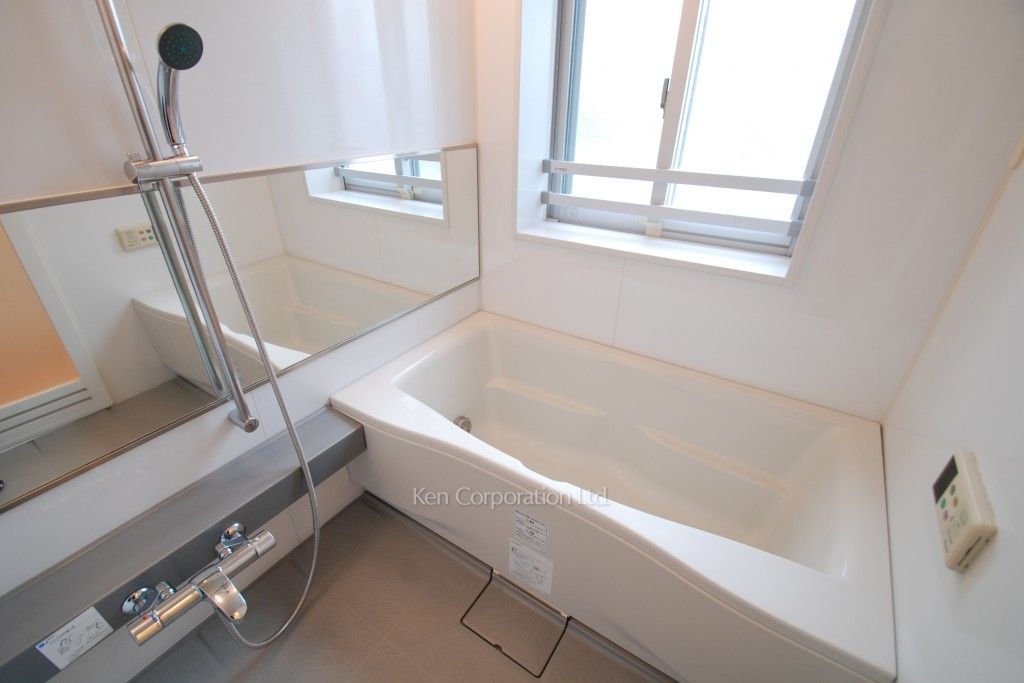 パークルージュ赤坂檜町の写真 バスルーム ※14階の同じ間取タイプを撮影。仕様が異なることがあります。