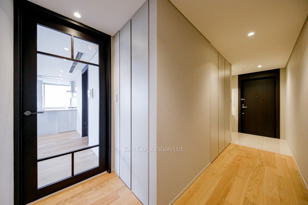 愛宕グリーンヒルズフォレストタワーの写真 玄関 ※17階の同じ間取タイプを撮影。仕様が異なることがあります。