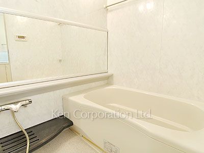 ガーデン渋谷氷川の写真 バスルーム ※2階の同じ間取タイプを撮影。仕様が異なることがあります。