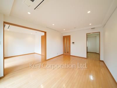 ガーデン渋谷氷川の写真 居室（LDなど）