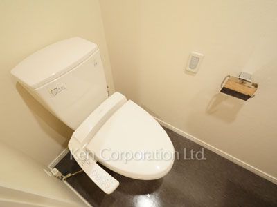 トイレ ※7階の同じ間取タイプを撮影。仕様が異なることがあります。