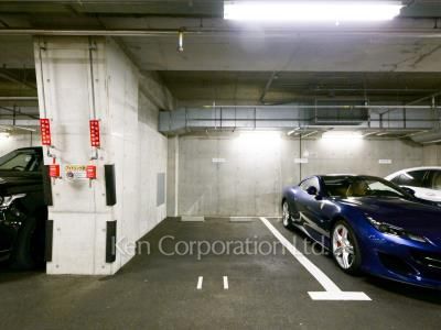 フォレストテラス松濤の写真 駐車場