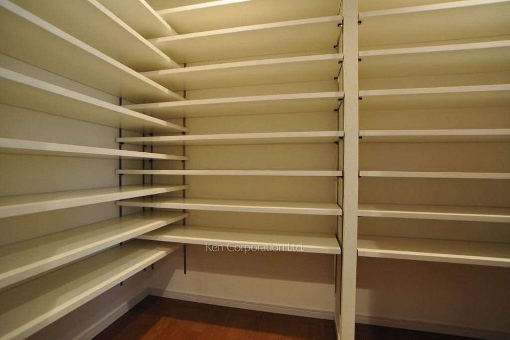 パークタワー芝浦ベイワード アーバンウイングの写真 シューズインクローゼット ※29階の同じ間取タイプを撮影。仕様が異なることがあります。