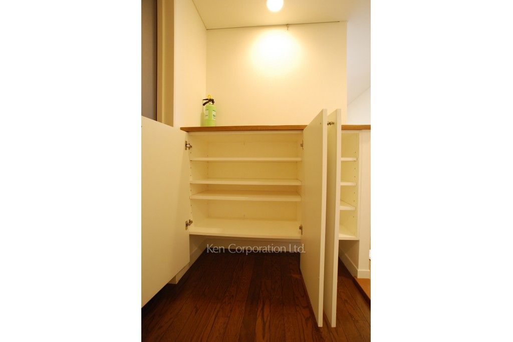 レジディアタワー麻布十番の写真 シューズクローゼット