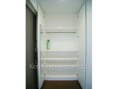 レジディアタワー麻布十番の写真 シューズクローゼット