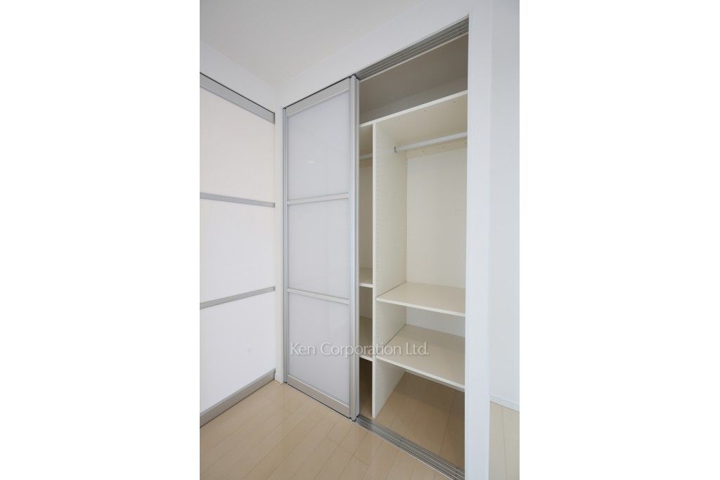 レジディアタワー麻布十番の写真 クローゼット ※6階の同じ間取タイプを撮影。仕様が異なることがあります。