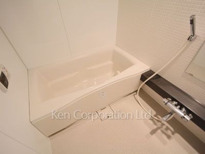 ベルファース秋葉原の写真 バスルーム ※15階の同じ間取タイプを撮影。仕様が異なることがあります。