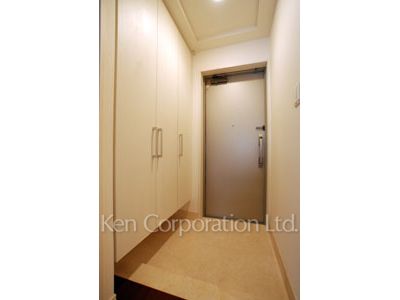 HF白金高輪レジデンスの写真 玄関 ※11階の同じ間取タイプを撮影。仕様が異なることがあります。