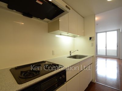 キッチン ※7階の同じ間取タイプを撮影。仕様が異なることがあります。