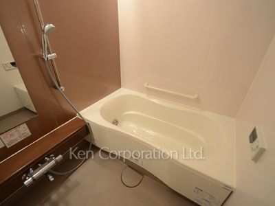 バスルーム ※7階の同じ間取タイプを撮影。仕様が異なることがあります。