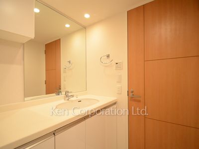 ParkAxis白金台の写真 パウダールーム ※10階の同じ間取タイプを撮影。仕様が異なることがあります。