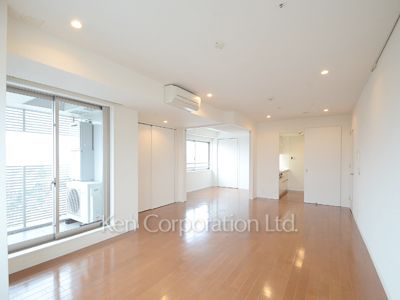 代官山プラザの写真 リビングダイニング ※12階の同じ間取タイプを撮影。仕様が異なることがあります。