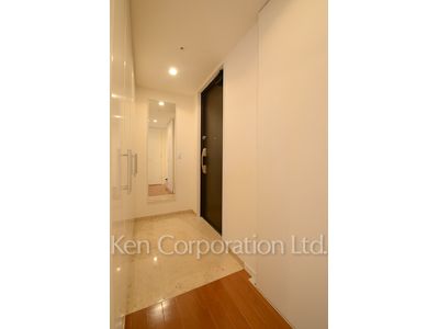 代官山プラザの写真 玄関 ※12階の同じ間取タイプを撮影。仕様が異なることがあります。