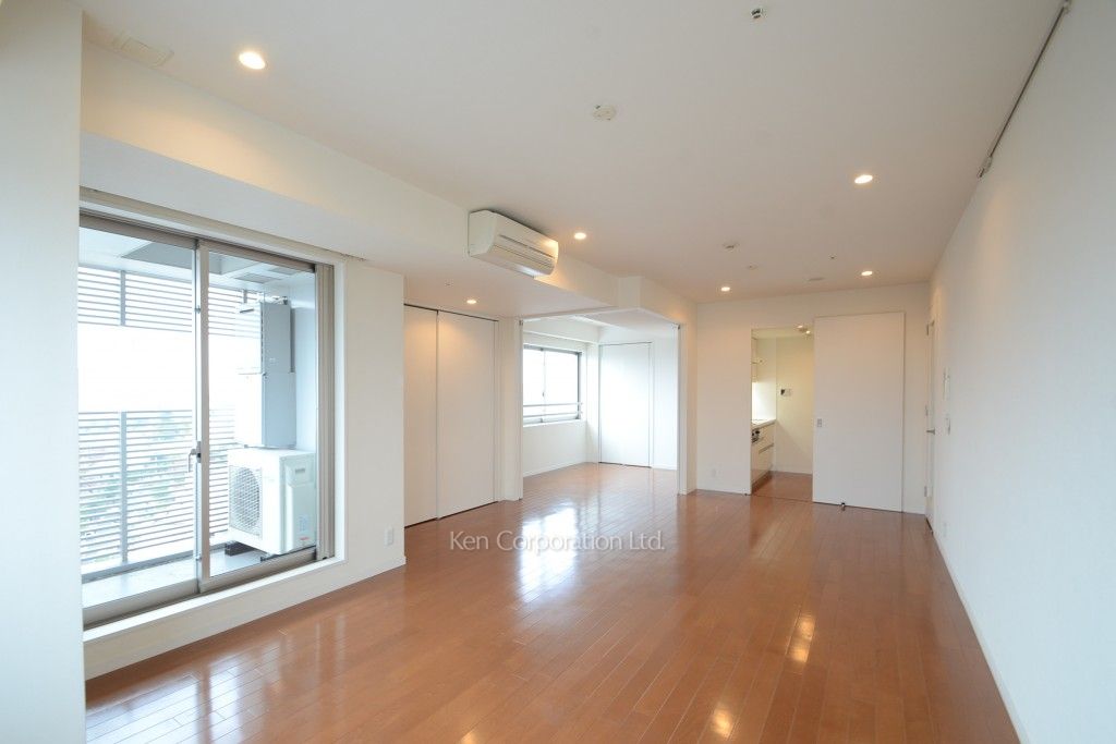 代官山プラザの写真 リビングダイニング ※12階の同じ間取タイプを撮影。仕様が異なることがあります。