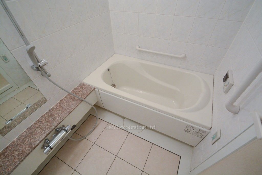 代官山プラザの写真 バスルーム ※10階の同じ間取タイプを撮影。仕様が異なることがあります。