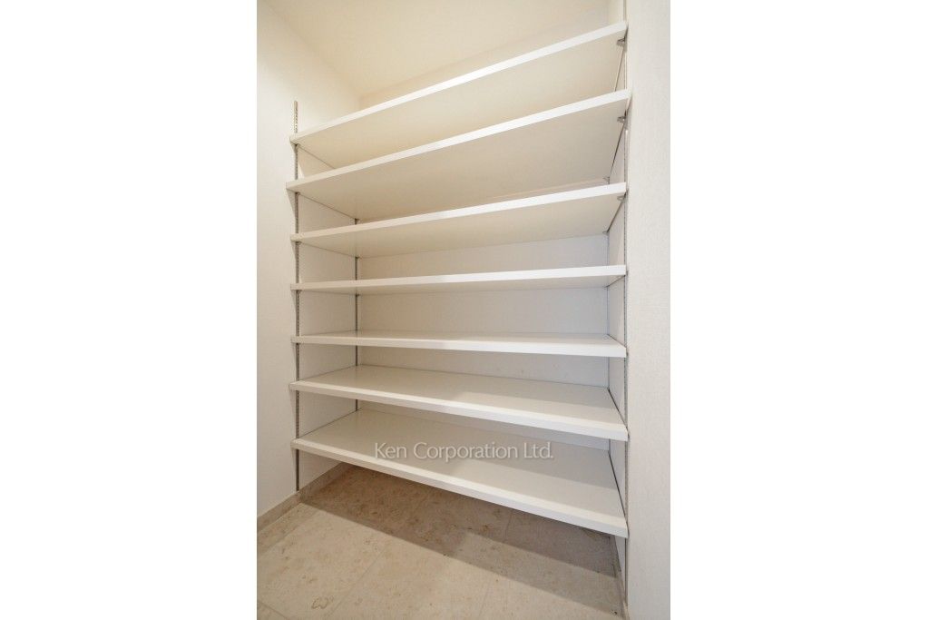 代官山プラザの写真 ストレージ ※13階の同じ間取タイプを撮影。仕様が異なることがあります。