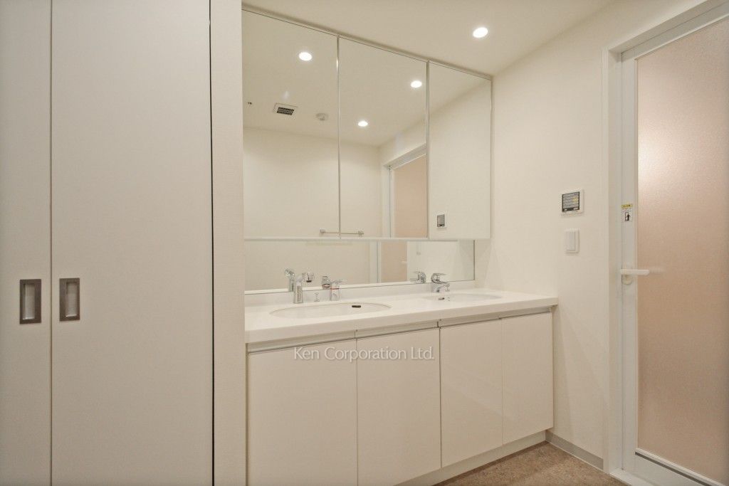 代官山プラザの写真 パウダールーム ※13階の同じ間取タイプを撮影。仕様が異なることがあります。