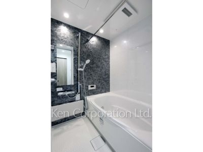 バスルーム ※写真・画像は実際と異なる場合がございます。部屋写真は同一タイプのものです。（ただし、画像中にタイプ名の記載がある場合はその記載内容を優先します。）