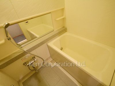 代官山ハイツの写真 バスルーム ※2階の同じ間取タイプを撮影。仕様が異なることがあります。