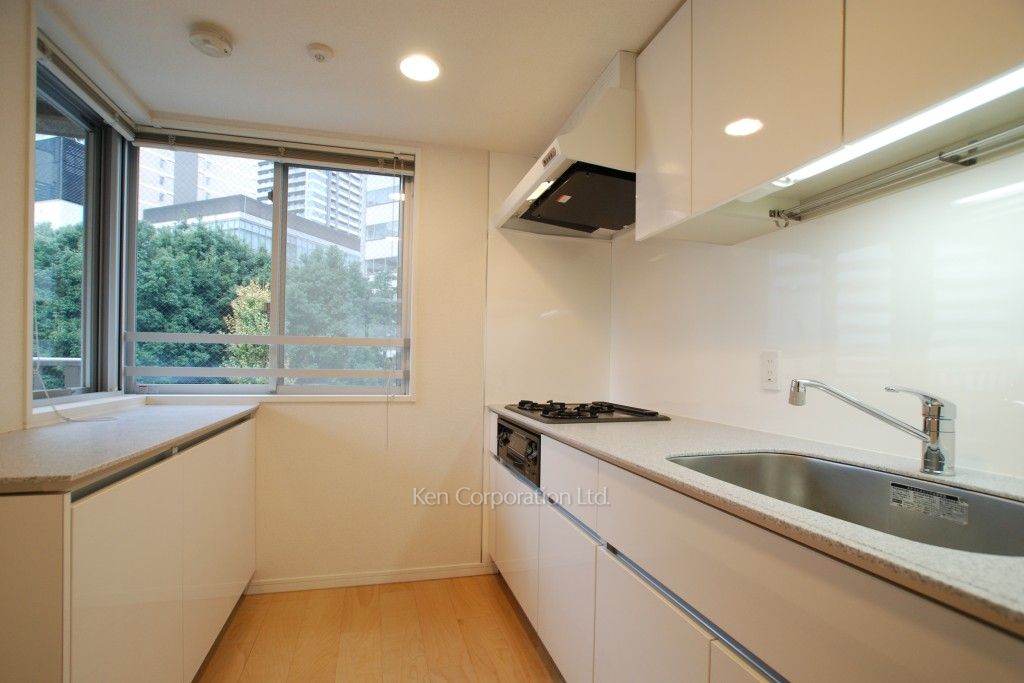 Park Axis 溜池山王の写真 キッチン ※6階の同じ間取タイプを撮影。仕様が異なることがあります。