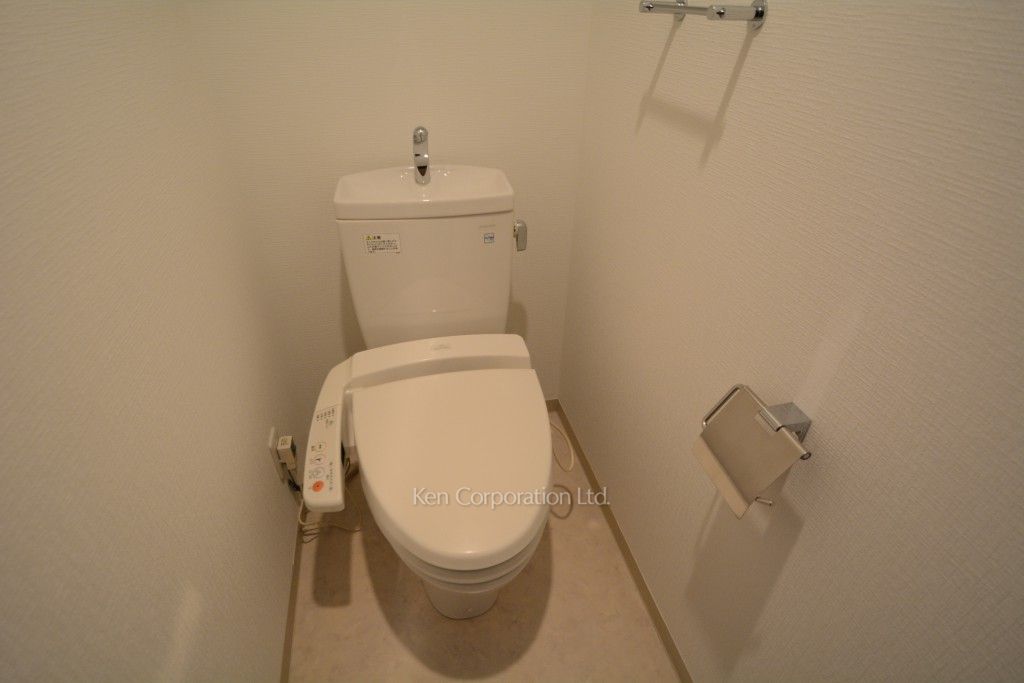 コンフォリア田町の写真 トイレ ※12階の同じ間取タイプを撮影。仕様が異なることがあります。