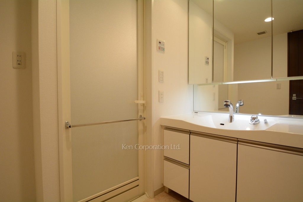 コンフォリア田町の写真 パウダールーム