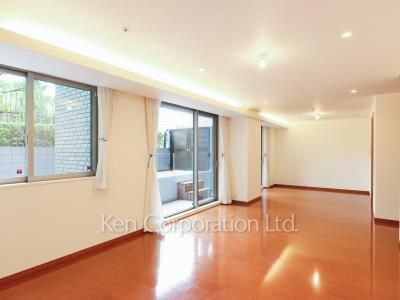 麻布第一マンションズの写真 居室（LDなど）