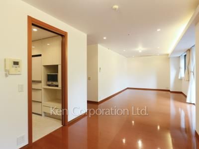 麻布第一マンションズの写真 居室（LDなど）