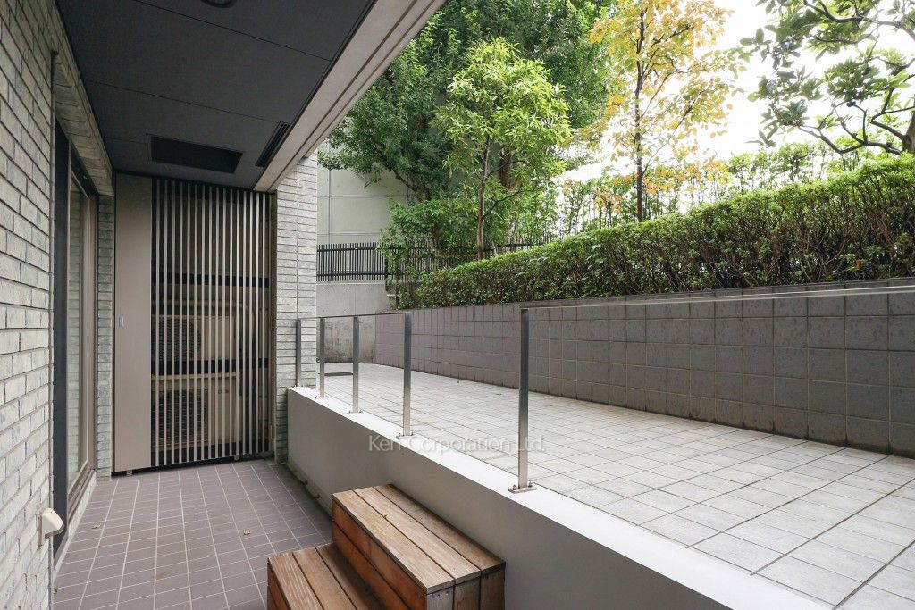 麻布第一マンションズの写真 バルコニー