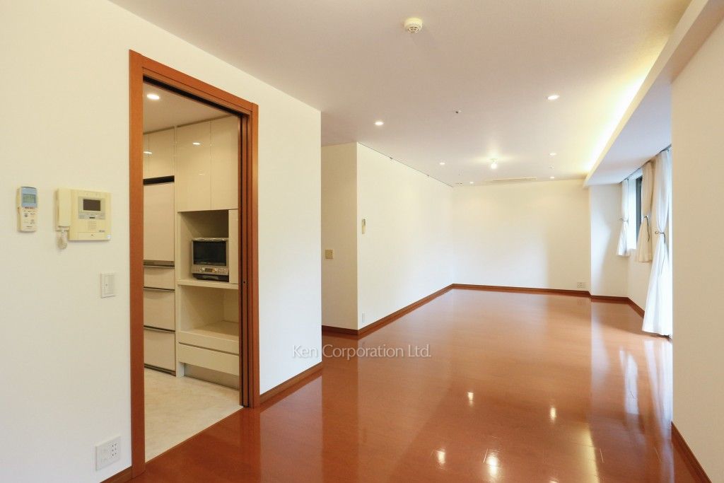 麻布第一マンションズの写真 居室（LDなど）