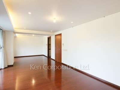 麻布第一マンションズの写真 居室（LDなど）