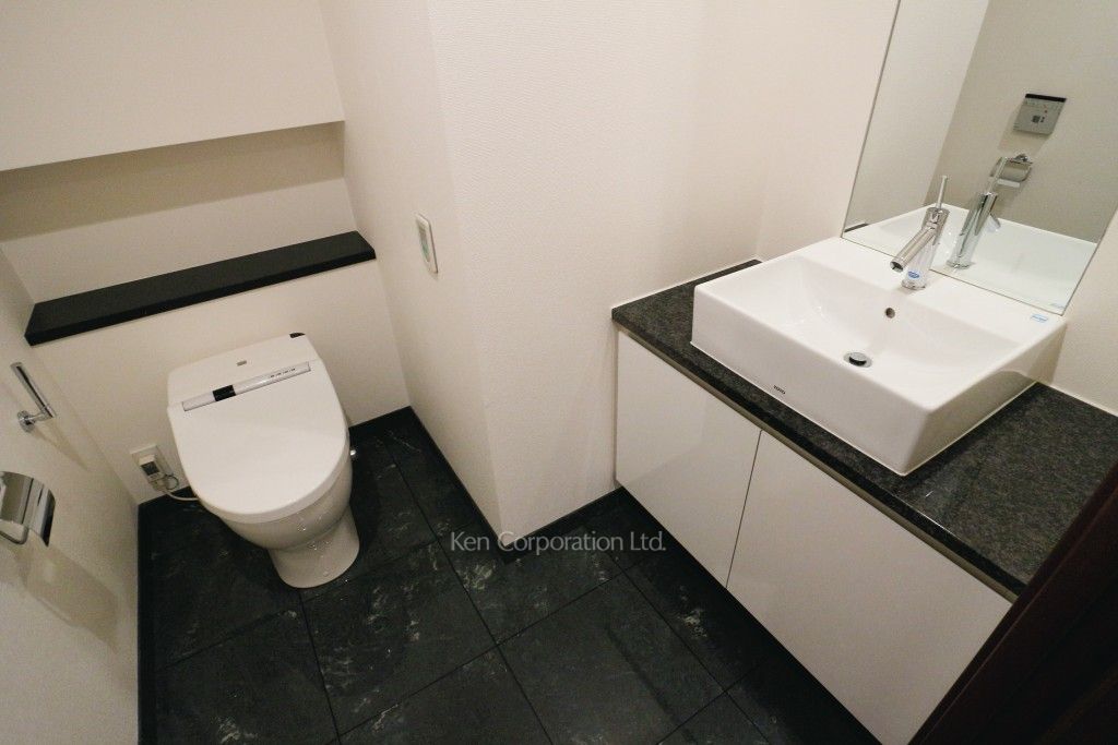 麻布第一マンションズの写真 トイレ