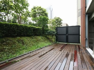 麻布第一マンションズの写真 ウッドデッキ
