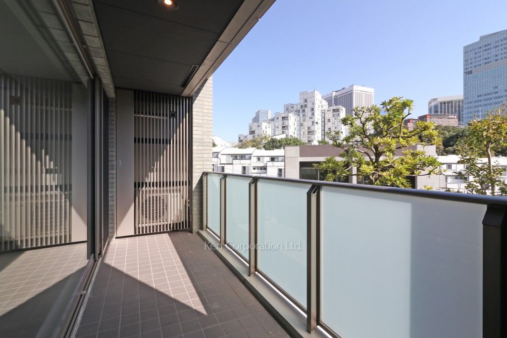 麻布第一マンションズの写真 バルコニー