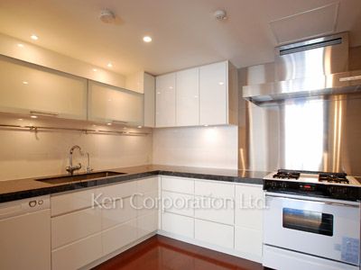 麻布第一マンションズの写真 キッチン ※5階の同じ間取タイプを撮影。仕様が異なることがあります。