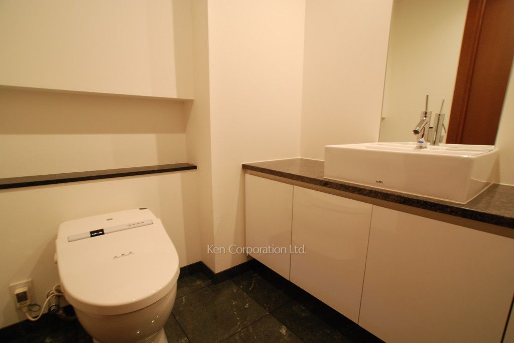 麻布第一マンションズの写真 トイレ