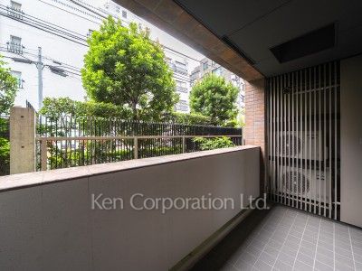 麻布第一マンションズの写真 バルコニー