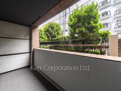 麻布第一マンションズの写真 バルコニー