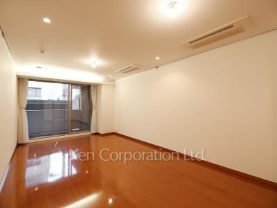 麻布第一マンションズの写真 居室（LDなど）