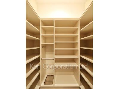 麻布第一マンションズの写真 シューズインクローゼット