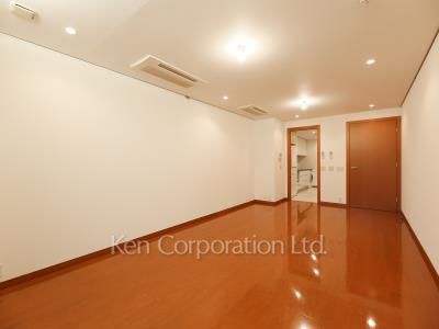 麻布第一マンションズの写真 居室（LDなど）