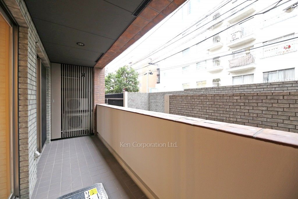 麻布第一マンションズの写真 バルコニー