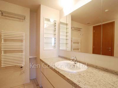 ラトリエ赤坂の写真 パウダールーム ※4階の同じ間取タイプを撮影。仕様が異なることがあります。