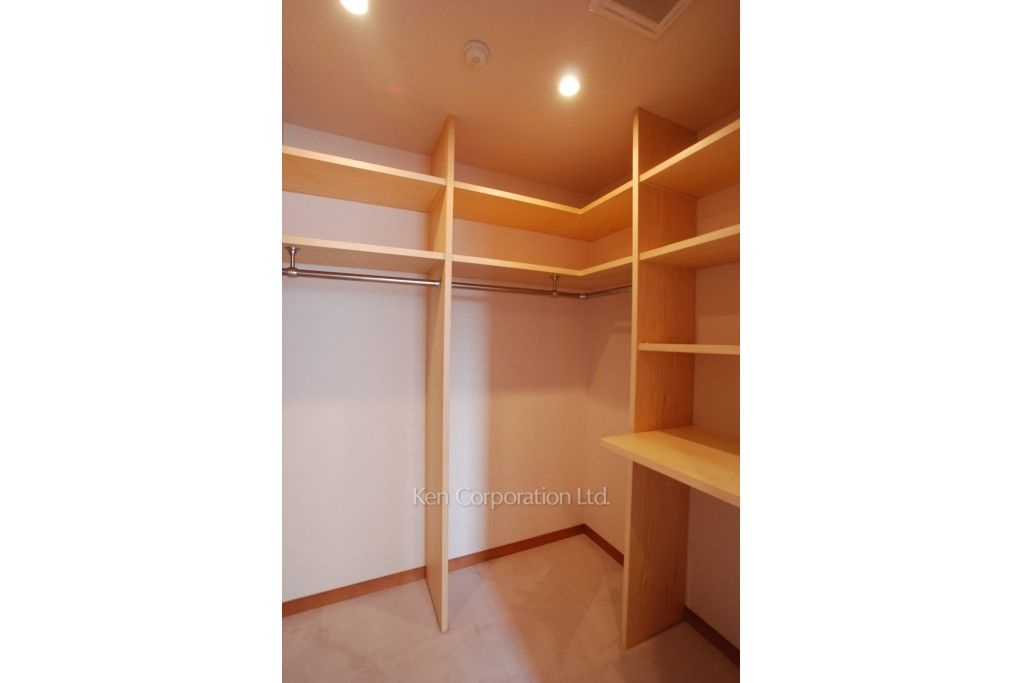 ラトリエ赤坂の写真 ウォークインクローゼット ※4階の同じ間取タイプを撮影。仕様が異なることがあります。