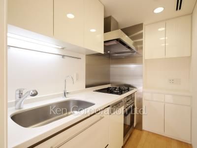 表参道ヒルズゼルコバテラスの写真 キッチン